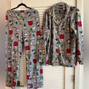 Peanuts Holiday Pajamas | Unisex | Size: X-Large